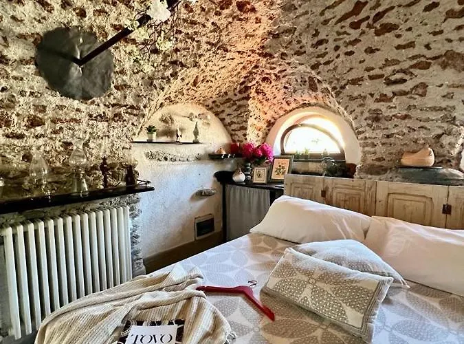 La Casa Di Giobatta Bed & Breakfast 4*